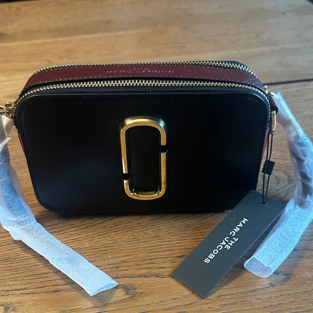 Marc Jacobs Black and Burgundy Crossbody Bag